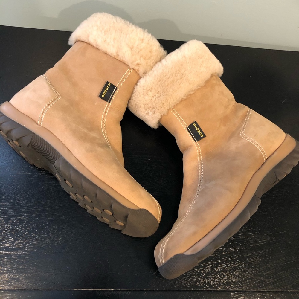 Blondo tan shearling winter boots wool size 8
